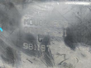 Подкрылок 308 T9