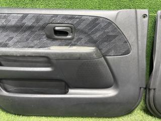 Обшивка боковой двери HONDA CR-V RD5