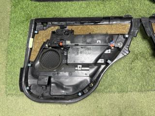 Обшивка боковой двери CR-V RD5