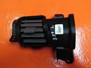 Запчасть дефлектор обдува центральный передний левый Honda Pilot 2009