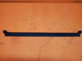 Молдинг стекла двери задний левый Hummer H3 2007