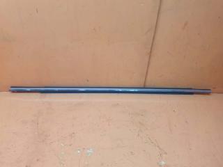 Молдинг стекла двери передний левый Cadillac SRX 2009