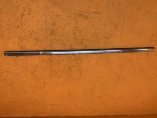 Молдинг стекла двери передний левый Infiniti G35 2008