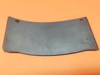 Запчасть накладка фонаря задняя левая Porsche Cayenne 2012