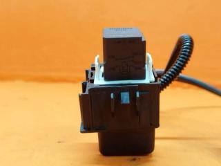 Реле Jeep Grand Cherokee 2012