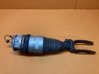 Стойка амортизатора с подкачкой передняя левая Porsche Cayenne 2014