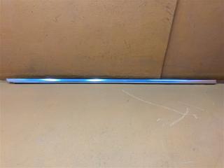 Молдинг стекла двери передний правый Porsche Cayenne 2014