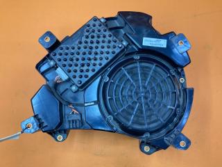 Сабвуфер Porsche Cayenne 2013