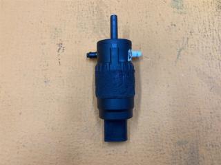 Запчасть насос бачка омывателя Audi Q5 2017