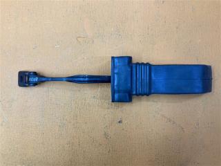 Запчасть ограничитель двери передний левый Audi Q5 2017