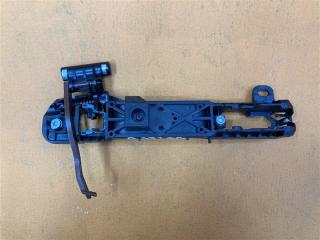 Запчасть кронштейн ручки двери задний левый Toyota RAV 4 2017