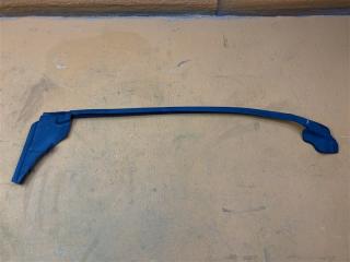 Запчасть уплотнитель стекла двери передний правый Tesla Model S 2016