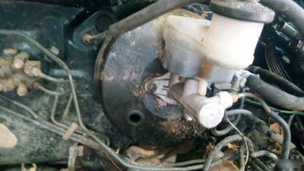 Вакуумный усилитель тормозов Mazda 626