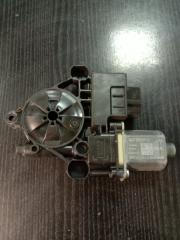 Запчасть моторчик стеклоподъемника задний левый Skoda Octavia 2016