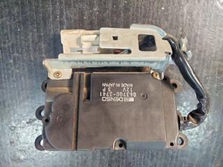 Запчасть моторчик заслонки печки Toyota Sprinter Marino 1993