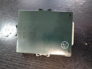 Запчасть блок электронный gateway Toyota Prius 2004