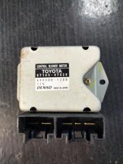 Запчасть резистор печки Toyota Prius 2004