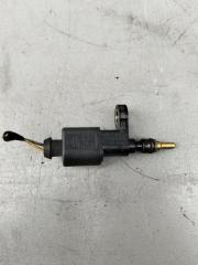 Запчасть датчик температуры охлаждающей жидкости Skoda Octavia 2017