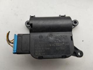 Запчасть моторчик заслонки печки Seat Leon 2012