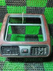 Консоль магнитофона TOYOTA GRAND HIACE