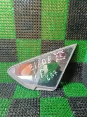 Форточка кузова левая TOYOTA BLADE