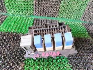 Блок предохранителей NISSAN CARAVAN