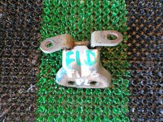 Петля двери передняя левая NISSAN TINO