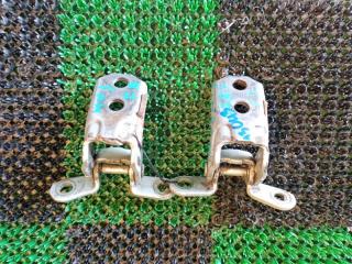 Петля двери передняя правая NISSAN MARCH