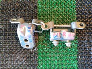 Петля двери задняя правая NISSAN TIIDA