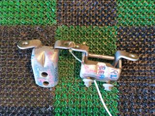 Петля двери задняя левая NISSAN TIIDA