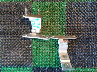 Петля двери задняя левая NISSAN SKYLINE