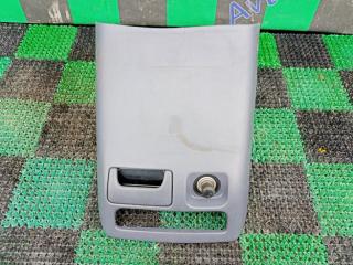 Пепельница TOYOTA IPSUM 1998