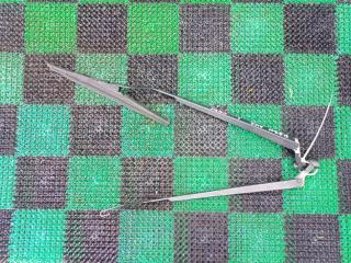 Запчасть держатель дворника передний TOYOTA RUSH