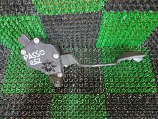 Педаль газа TOYOTA PASSO