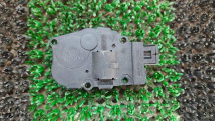 Сервопривод заслонок печки ML280 CDI 2008 W164 642.940