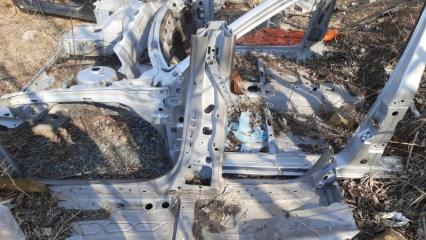 Стойка кузова правая PORSCHE CAYENNE 2008