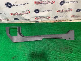 Запчасть порожек пластиковый правый BMW Mini Cooper S 2008