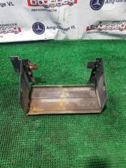 Фото запчасти крепление аккумулятора DAIHATSU DELTA 1989 контрактная запчасть Запчасть крепление аккумулятора DAIHATSU DELTA 1989