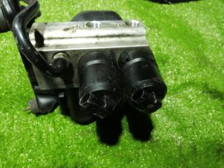 Блок клапанов передний MERCEDES S55 2004 контрактная Блок клапанов передний MERCEDES S55 2004