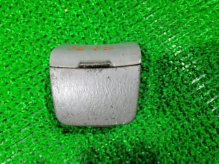 Пепельница передняя правая MITSUBISHI CANTER 1993