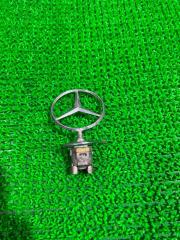 Запчасть капот MERCEDES E50 1996
