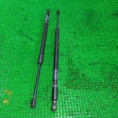 Амортизатор задней двери задний TOYOTA HARRIER 2014