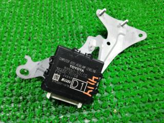 Запчасть электронный блок LEXUS IS300H 2013