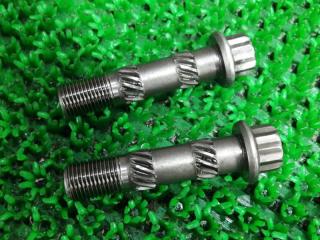 Болт шатуна ISUZU ELF 1999 контрактная Болт шатуна ISUZU ELF 1999