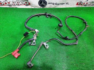 Коса под капот MITSUBISHI DELICA 1996