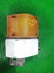 Габарит передний правый ISUZU ELF 1992