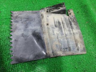 Брызговик передний правый ISUZU ELF 1992 контрактная Брызговик передний правый ISUZU ELF 1992