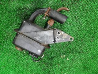 Бачок гидроусилителя NISSAN NISSAN DIESEL 1990 контрактная Бачок гидроусилителя NISSAN NISSAN DIESEL 1990