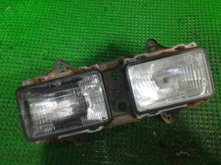 Фото запчасти фара передняя левая DAIHATSU DELTA 1988 контрактная запчасть Запчасть фара передняя левая DAIHATSU DELTA 1988