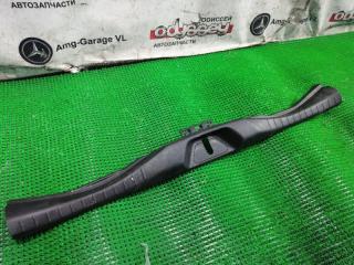 Накладка замка багажника TOYOTA VELLFIRE 2016 контрактная Накладка замка багажника TOYOTA VELLFIRE 2016